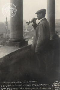 Slavný krumlovský zámecký trubač, Franz Bürger, alias Věžnej Nácl, foto W. Micko, Archiv Schwarzenberské granátnické gardy
